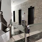 Biarritz Hplus Long Stay