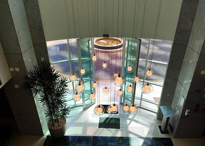 Biarritz Hplus Long Stay