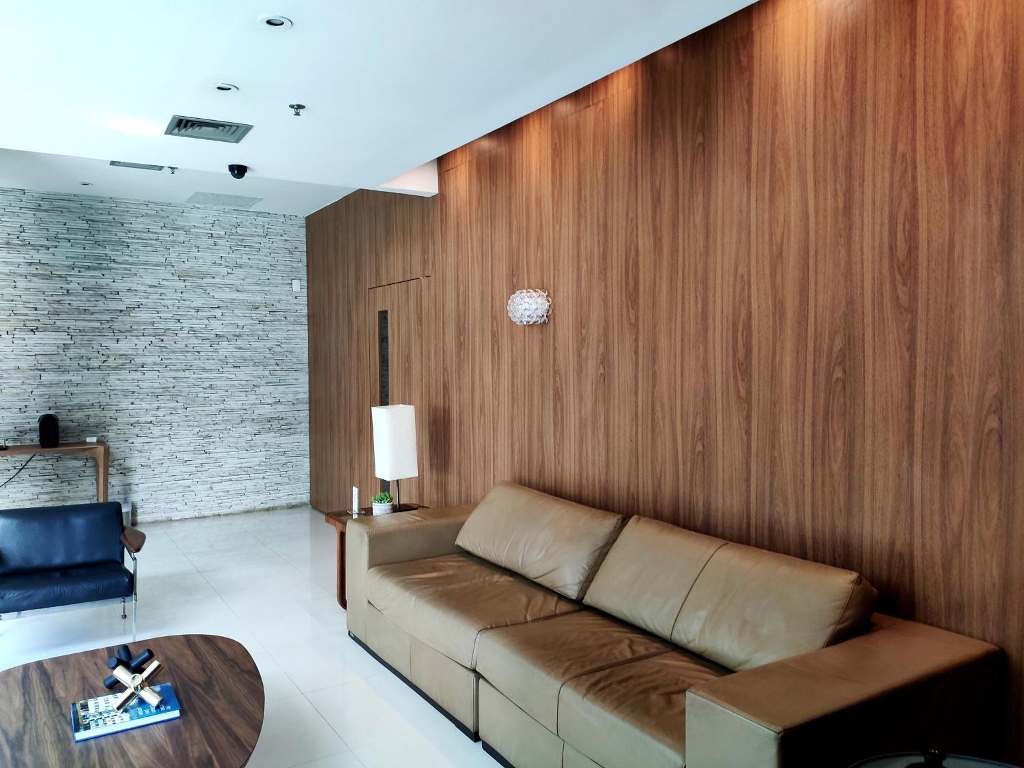 Biarritz Hplus Long Apartahotel