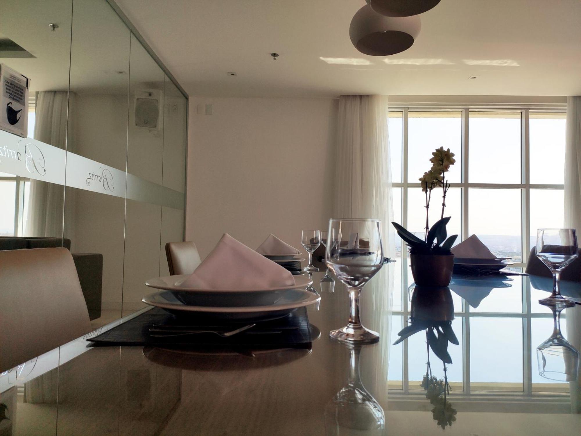 Biarritz Hplus Long 4*