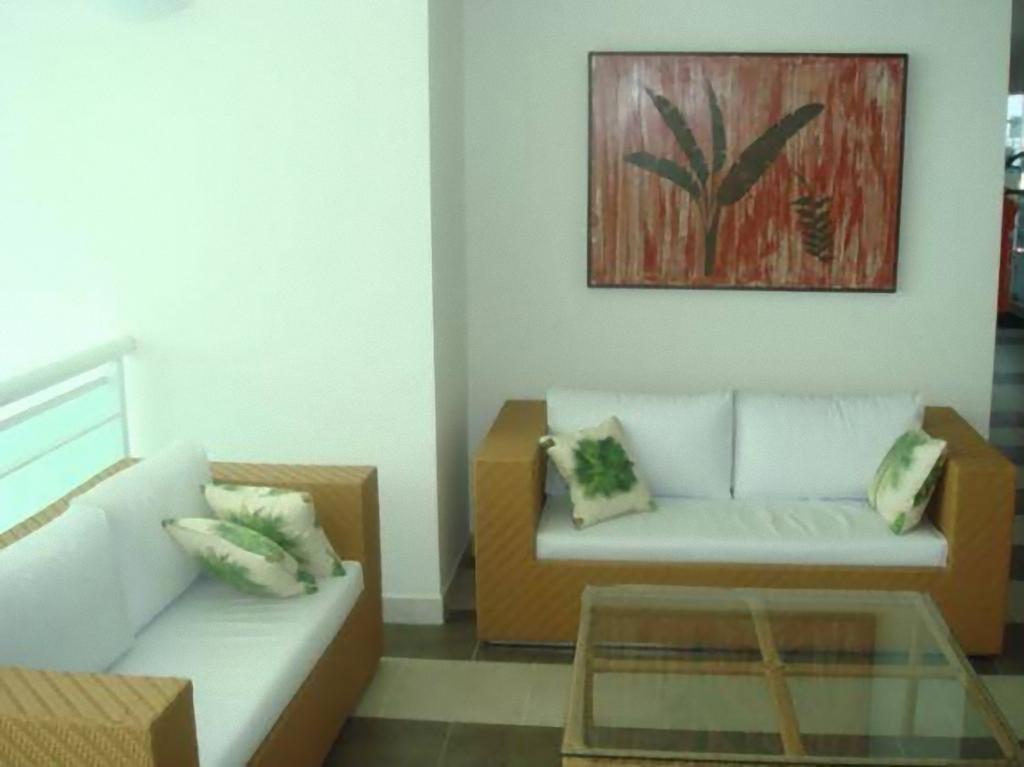 Aparthotel Biarritz Hplus Long Brasilia
