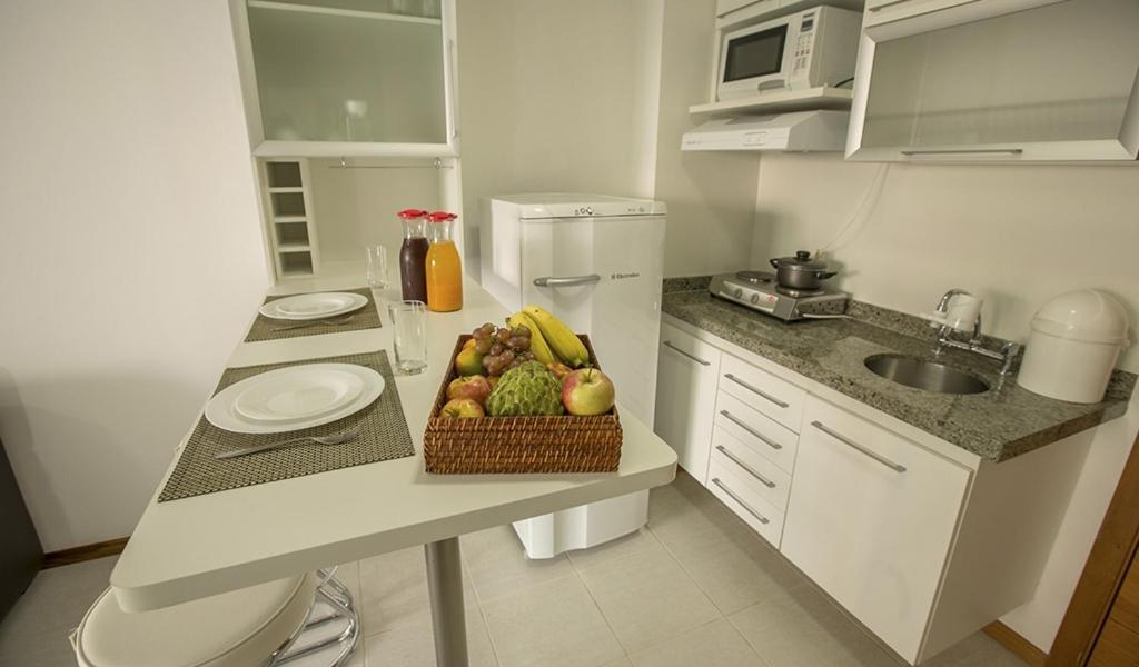 Biarritz Hplus Long Aparthotel 4*