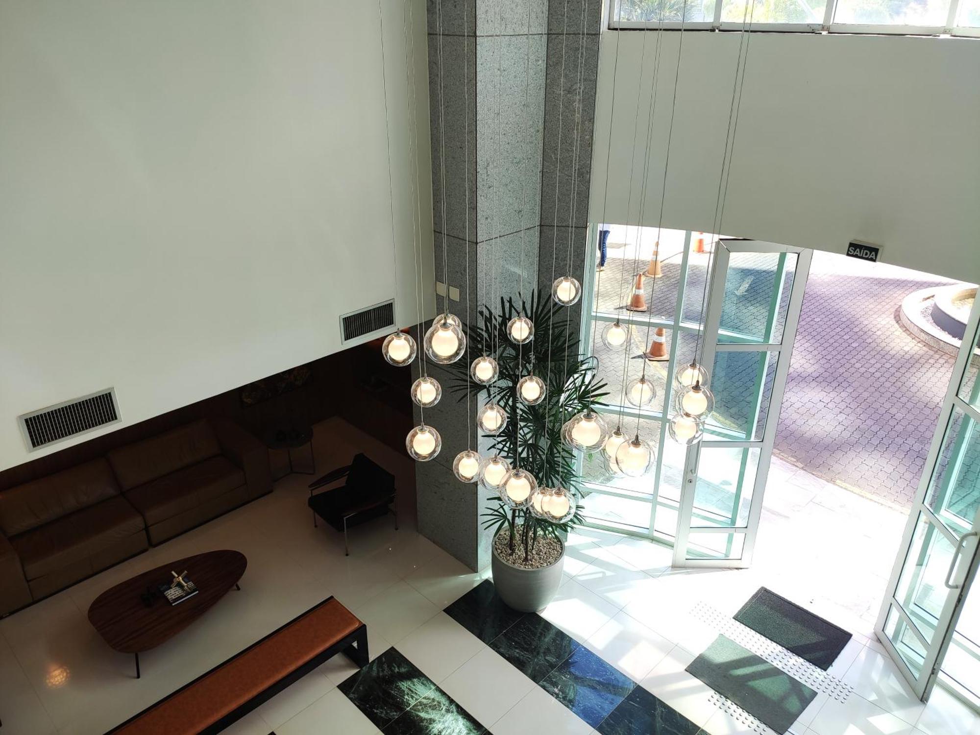Biarritz Hplus Long Aparthotel